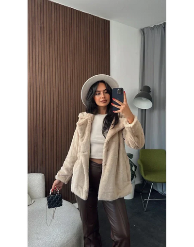 Bej Peluş Kürk Kaban